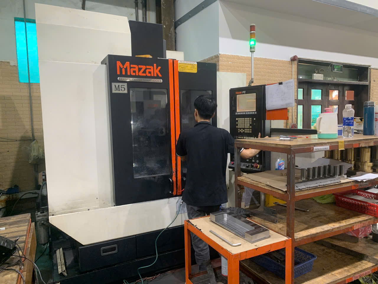 CNC VMC Machine 3
